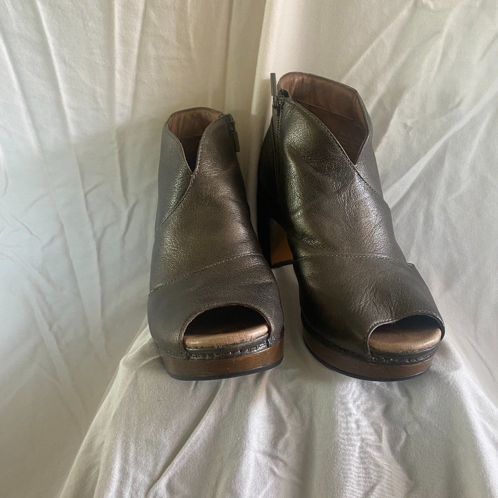 DANSKO peep toe leather platform booties
